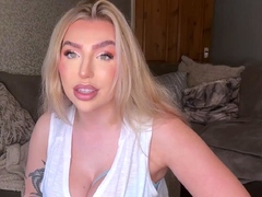 Small Cocks porn video – Stockings SPH Femdom Degrades Tiny Dick