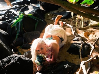 Amateur milf blonde Sabrina